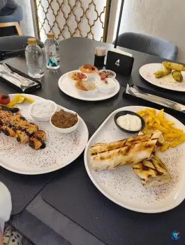 عکس رستوران لعیا لانژ در بلوار سمیه قم 3