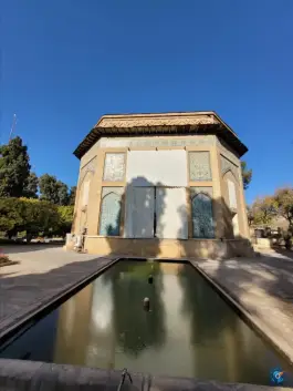 عمارت کلاه فرنگی در محله شهرداری شیراز