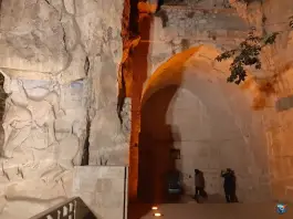 غار خواجوی کرمانی در محله دروازه قرآن شیراز