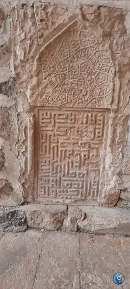 عکس غار خواجوی کرمانی در محله دروازه قرآن شیراز 4