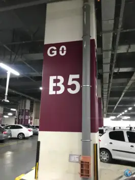 عکس پارکینگ ایران مال در بازار بزرگ ایران 6