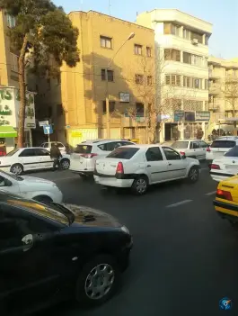 ساختمان پزشکان ۱۵ در عباس آباد تهران