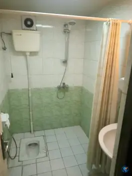 عکس هتل پردیس رشت در محله منظریه 5