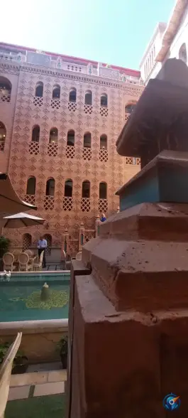 عکس هتل سنتی یوتاب در محله بهارستان شیراز 7