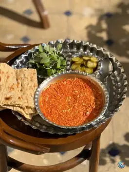عکس کافه رستوران و باغ خلفا در محله نقش جهان اصفهان 4