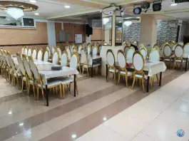 عکس تالار پذیرایی عمارت طلایی در اشتری شرقی زنجان 9
