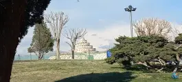 عکس کاخ شمس در محله گلستان کرج 4