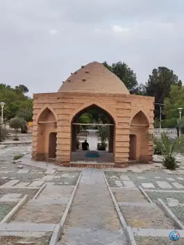 عکس مقبره آیت الله شهشهانی، محله بدر، اصفهان 3