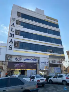 سوپر مارکت و لبنیات در محله میرزائیه قم