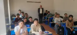دبیرستان مهرولایت در محله دانشگاه تهران