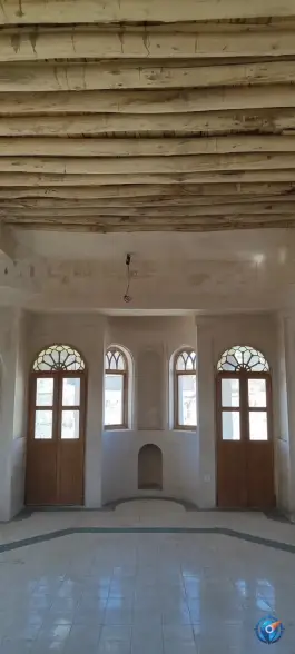 عکس عمارت کلاه فرنگی در آباده 6