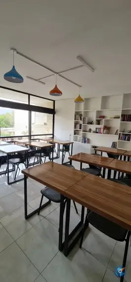 آموزشگاه زبان کاپر در محله باغ زرشک اصفهان
