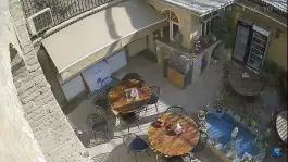 عکس بوتیک هتل مُونگ در محله بازار خرم آباد 6