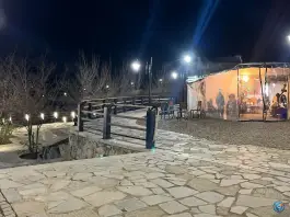 عکس کافه رستوران ناروَن در محله نیروی هوایی مشهد 5