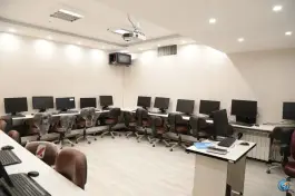 عکس موسسه آموزش عالی آزاد دانش پژوهان در محله حکیم نظامی اصفهان 3