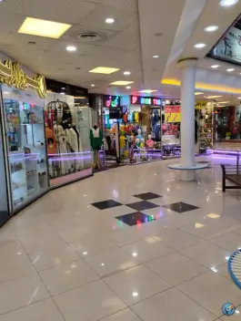 عکس مرکز خرید پردیس در بلوار ولی عصر قشم 4