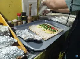 ساندویچ سیب زمینی ذغالی و تخم مرغ آرمان در جانبازان کرج