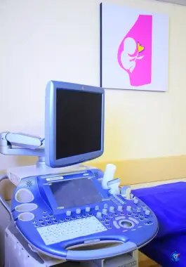 عکس مرکز تصویربرداری تابش پرتو در محله باجک یک قم 3