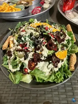 عکس فست فود چیکن فکتوری در محله هوانیروز تهران 4