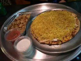 عکس فست فود چیکن فکتوری در محله هوانیروز تهران 9