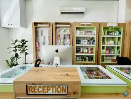 عکس داروخانه دکتر شقایق فخرمحمدی در محله جنت مشهد 4