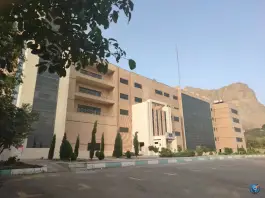 عکس دانشکده علوم اداری و اقتصاد دانشگاه اصفهان 2