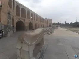 عکس شیر سنگی اصفهان، کمال الدین اسماعیل 4