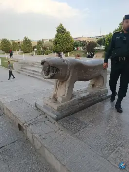 عکس شیر سنگی اصفهان، کمال الدین اسماعیل 8