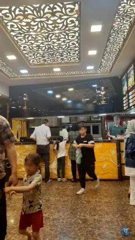 عکس پیتزا نیک شان در محله آسنجان اصفهان 5