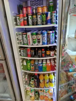 سوپرمارکت محسن در محله صادقی قم