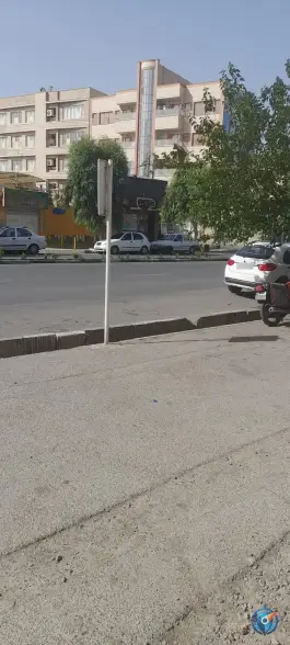 ایستگاه اتوبوس بسیج ۲۵ در محله هنرستان قم