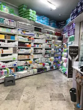 عکس داروخانه شبانه روزی دکتر حائری زاده در محله پونک تهران 4
