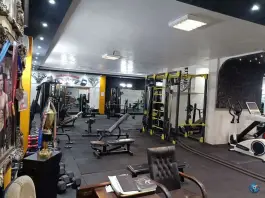 باشگاه ورزشی اتم در محله مارچین اصفهان