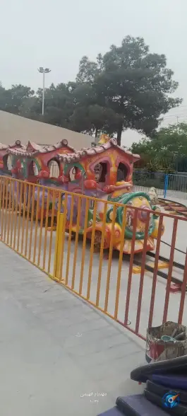 شهربازی سرزمین شادی قم