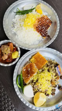عکس رستوران و بیرون بر زیتون سبز، محله جهانگردی شیراز 6
