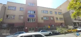 دبیرستان مهدیون دوره دوم در محله پیروزی تهران