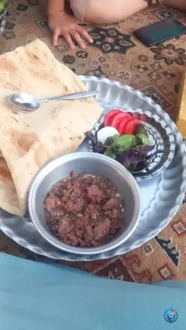 عکس ساندویچ و قهوه عمو حسین در میدان سربداران سبزوار 2