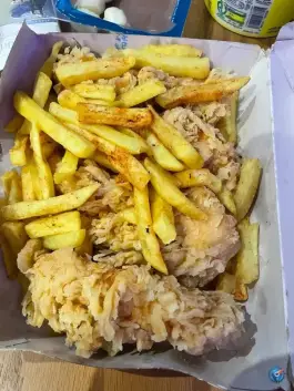 عکس سرزمین سوخاری پونک در محله المهدی تهران 8