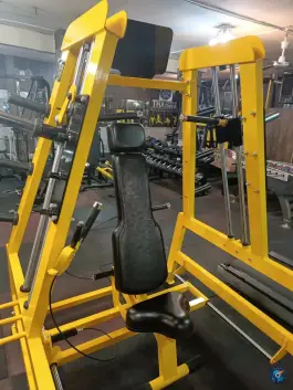عکس باشگاه ورزشی اول مرد در محله زمرد مشهد 3