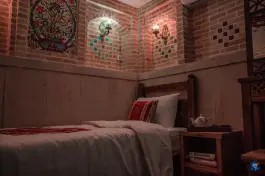عکس هتل سنتی تابش در محله سنگ سیاه شیراز 7