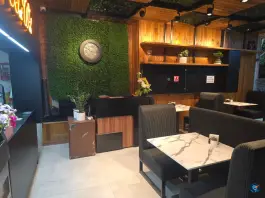عکس فست فود بست ویچ در باغستان کرج 3
