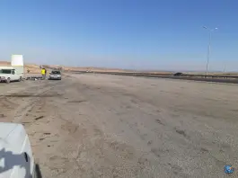عکس پارکینگ آزادراه مشهد به سمت باغچه 2