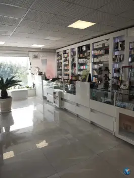 عکس داروخانه دکتر نازنین صدر در محله سرو غربی تهران 5