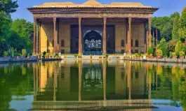 کاخ چهل ستون در محله نقش جهان اصفهان