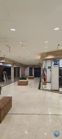 عکس مجتمع اداری و تجاری و کار آفرین در بلوار خلیج فارس قم 2
