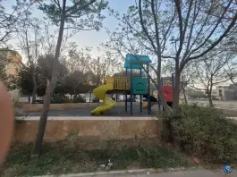 عکس های سرسره بازی کودکان در بهاء الدینی 12 قم
