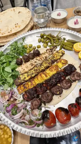 عکس کباب الدوله و شربت خونه در محله فرگاز شیراز 4