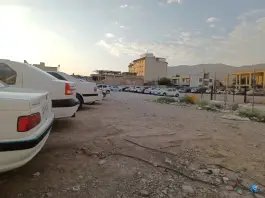 پارکینگ عمومی وکیل در محله بهارستان شیراز