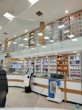 عکس داروخانه شبانه روزی دکتر حسین زاده در مهرآباد مشهد 2