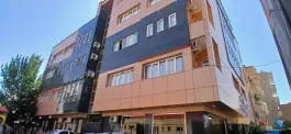 عکس هتل آپارتمان خانه کارگر در محله منجم تبریز 5